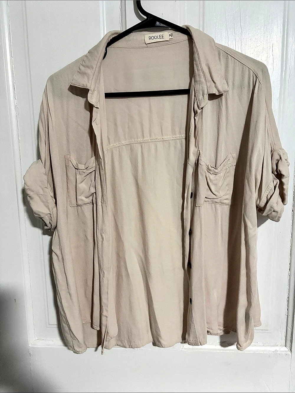 Roolee Button Down Shirt in Beige Size Medium Like New